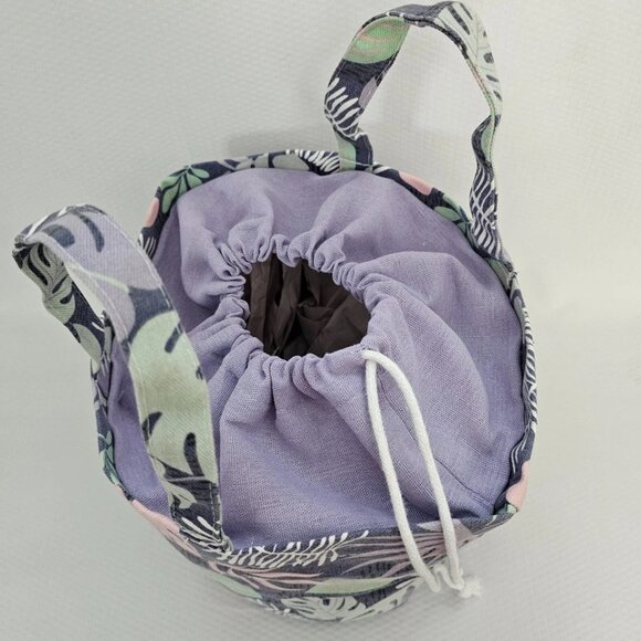 NWT Drawstring Bucket Bag - Picture 2 of 4
